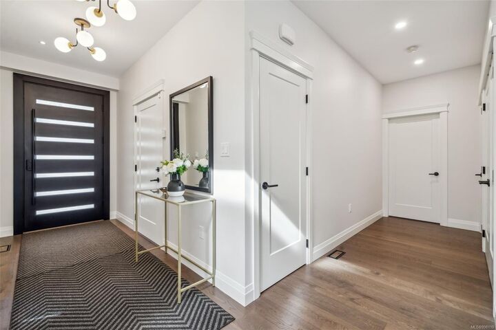 Property Photo: 1715 Coronation Ave BC V8R 1X1
