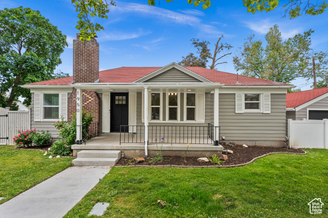 Property Photo: 1950 S 1600 E UT 84105