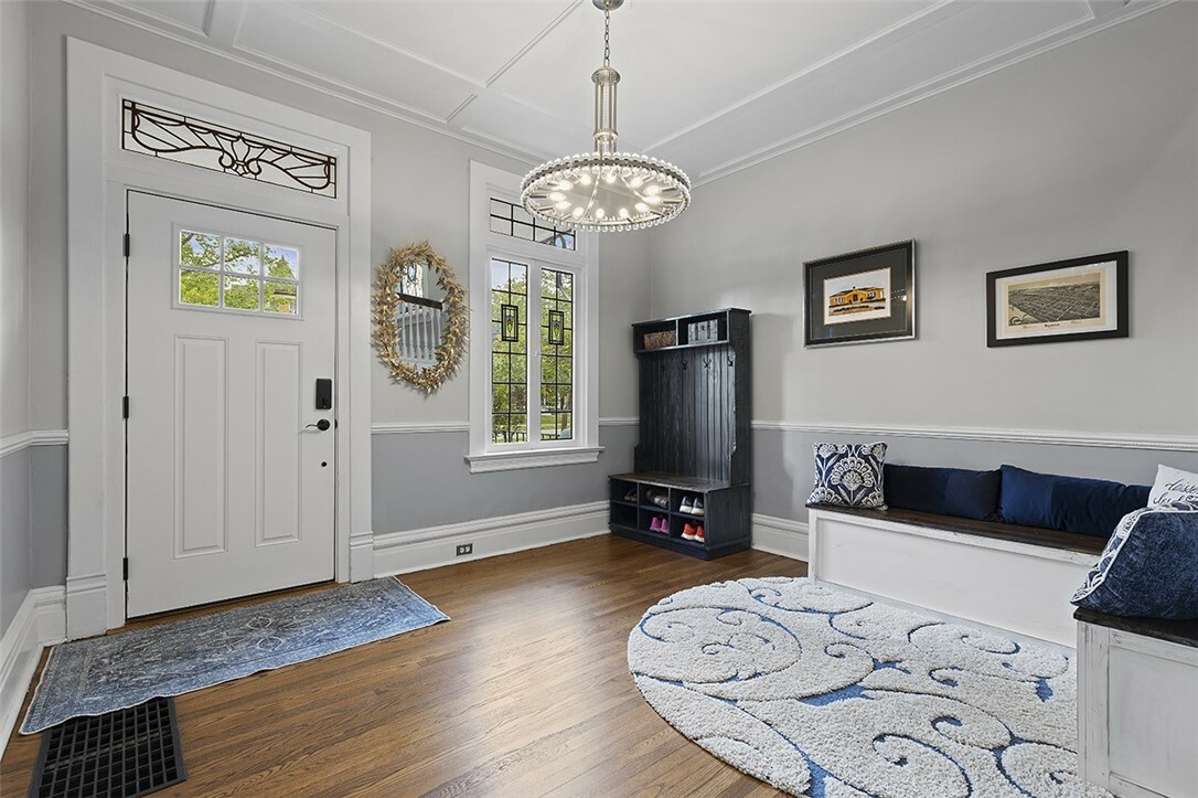 Property Photo:  194 Beaver St  PA 15009 