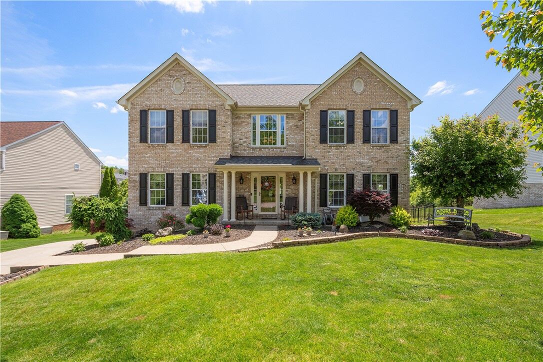 Property Photo:  5121 Forest Ridge Drive  PA 15057 