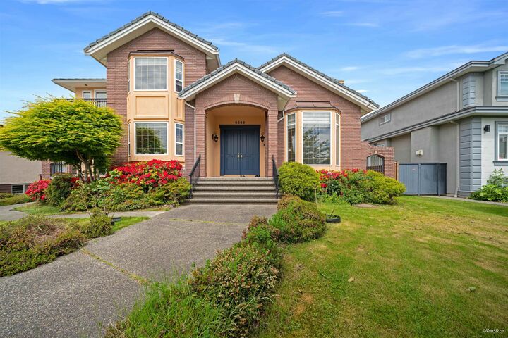 6589 Kitchener Street — photo 1