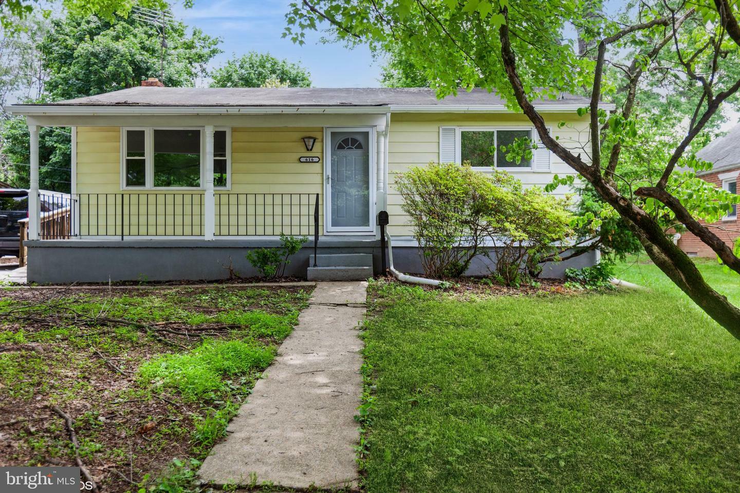 Property Photo:  616 Military Road  MD 21702 