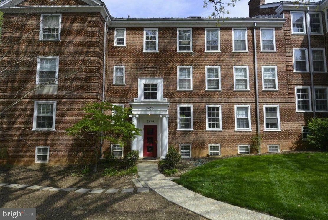 Property Photo: 3430 39th Street NW B698 DC 20016