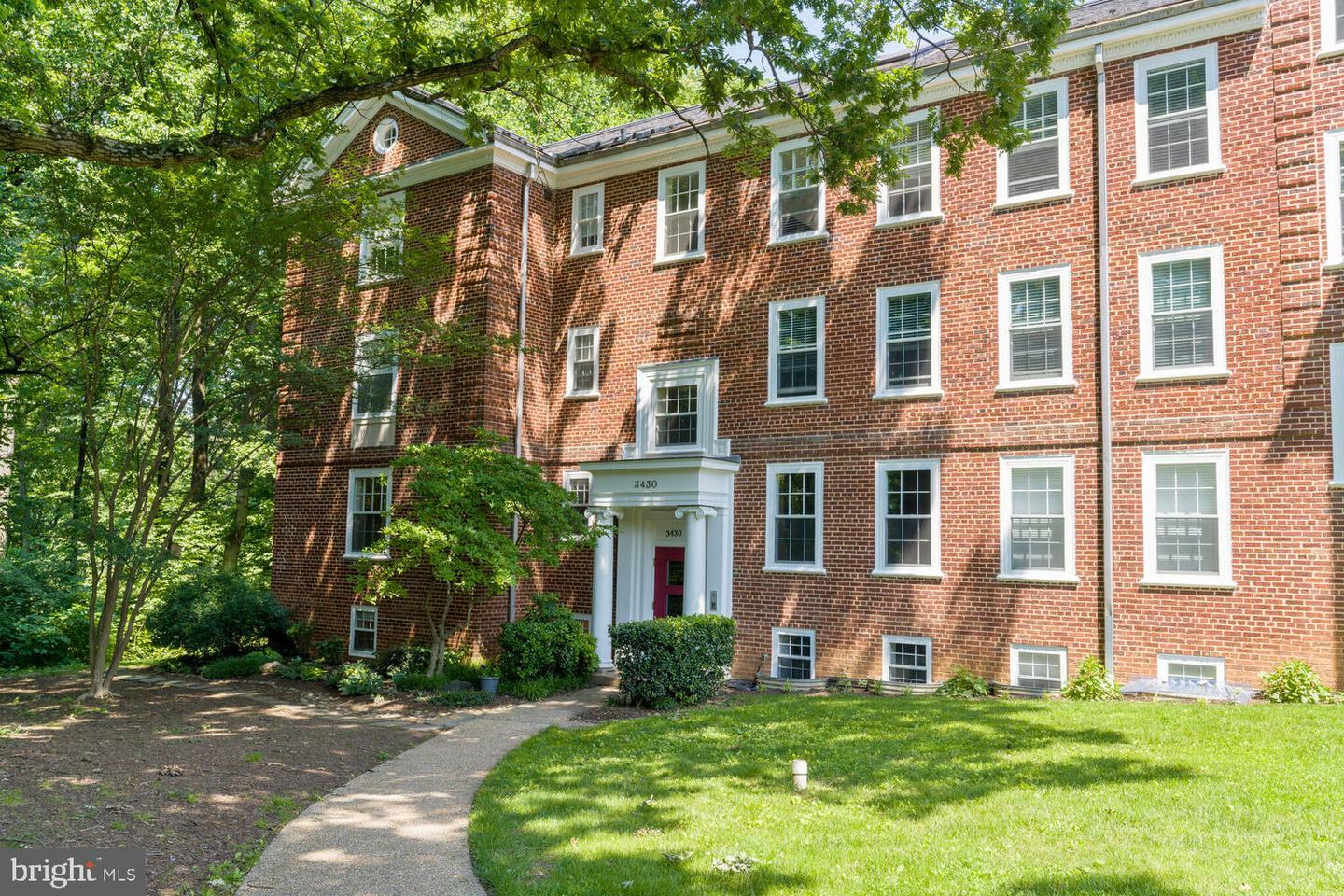 Property Photo: 3430 39th Street NW B698 DC 20016