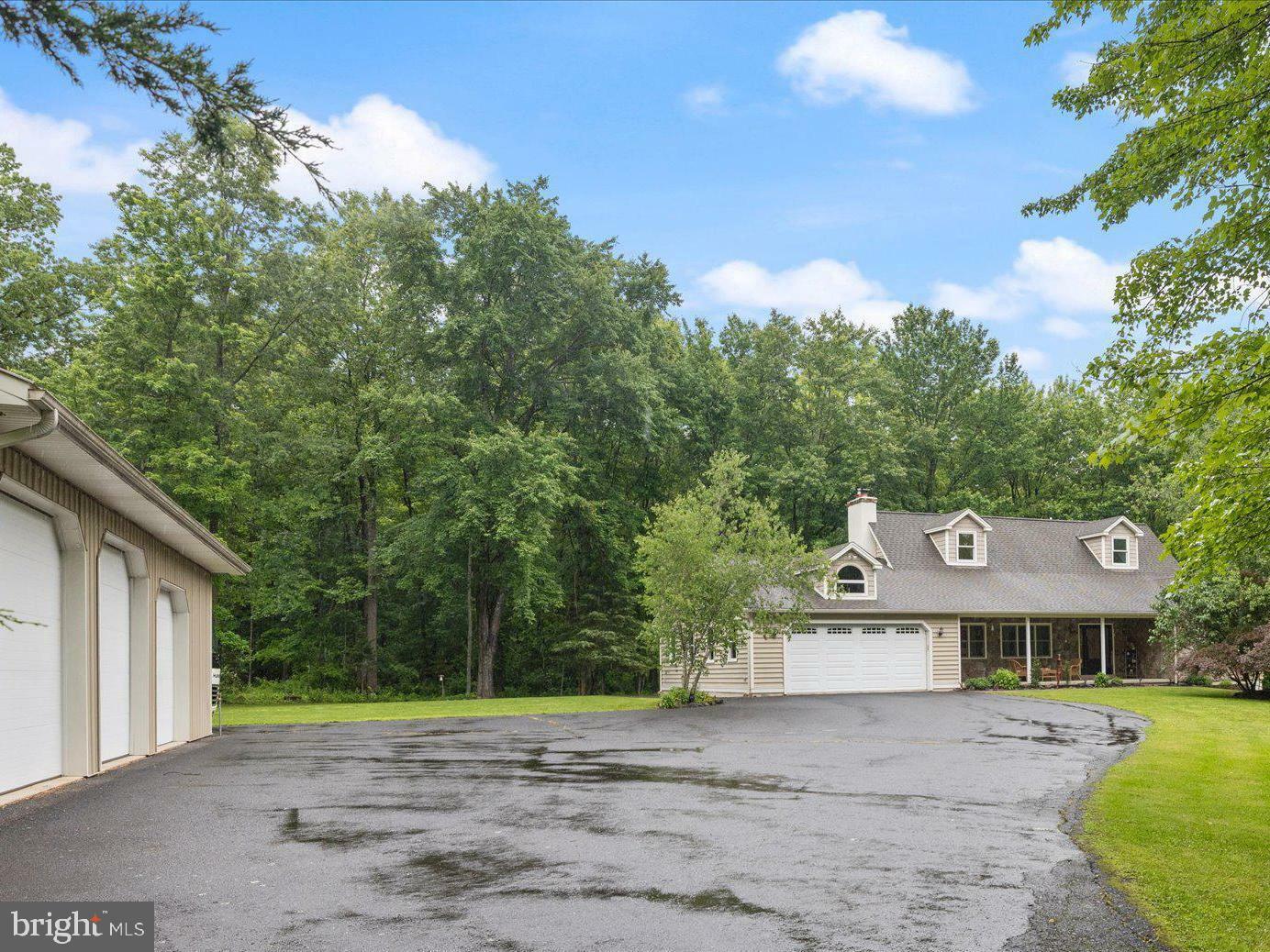 335 Rich Hill Road  Quakertown PA 18951 photo