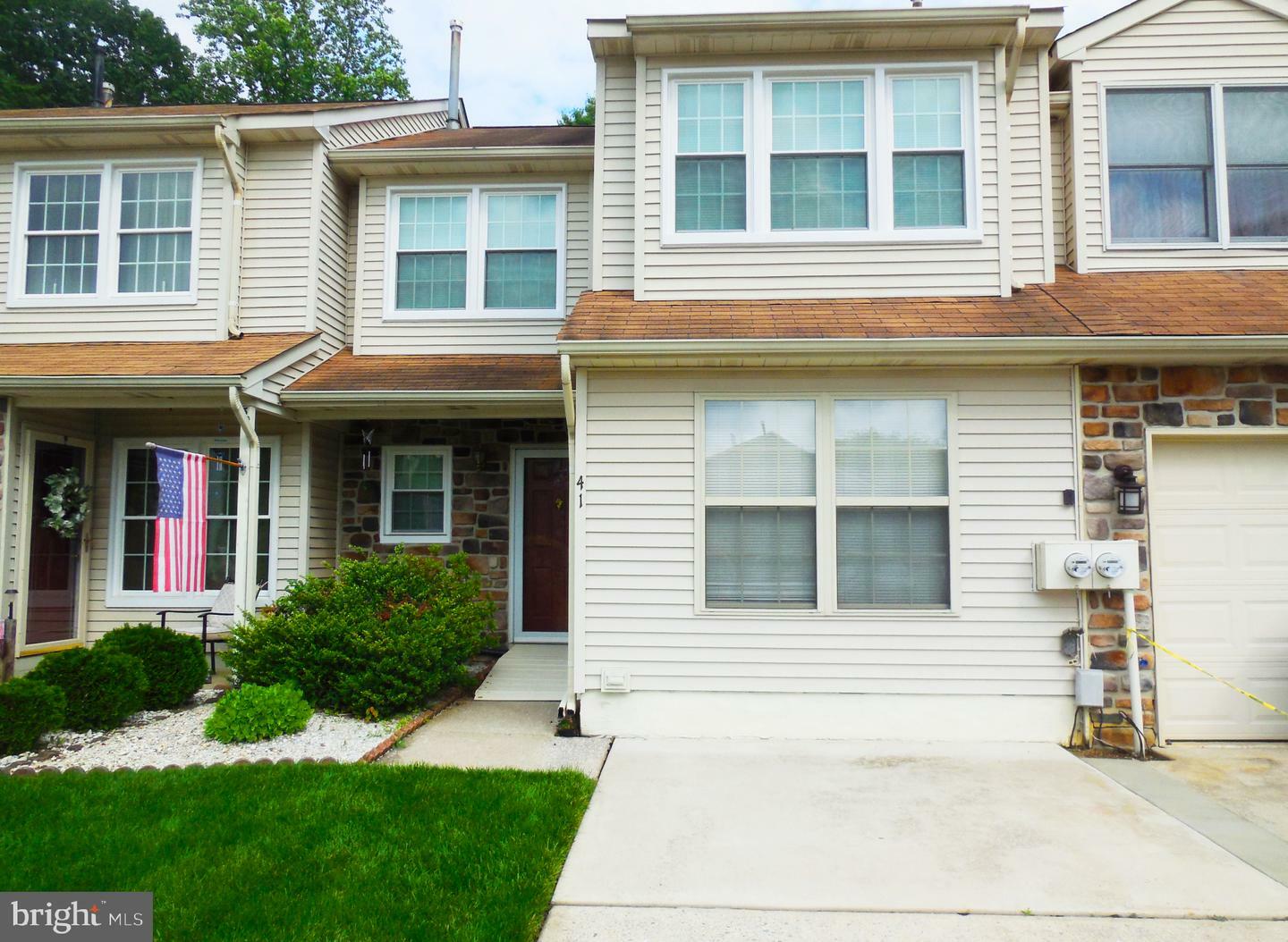 Property Photo: 41 Barry Drive NJ 08051
