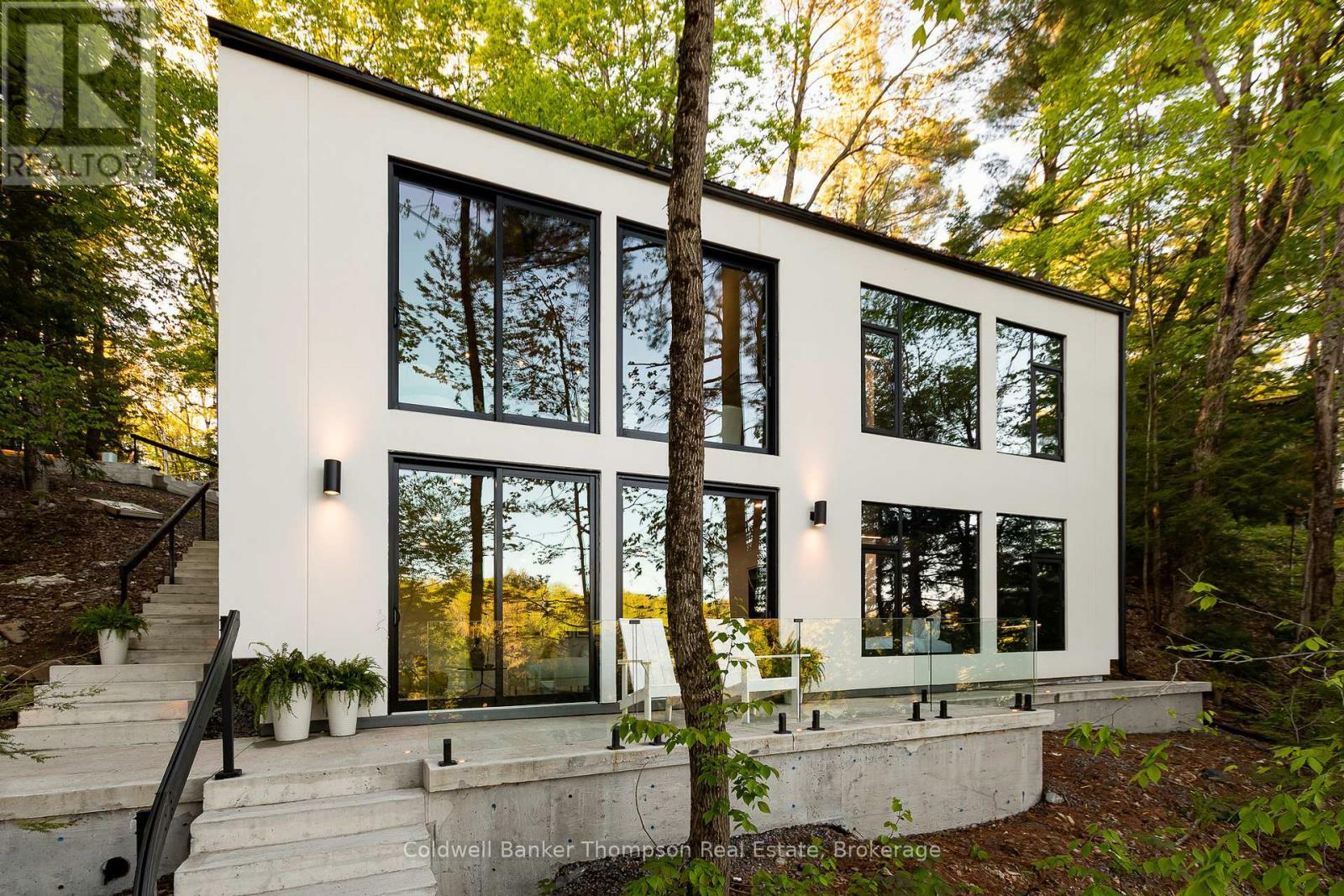 Photo de la propriété: 1036 Carlson Place ON P1L 1X1