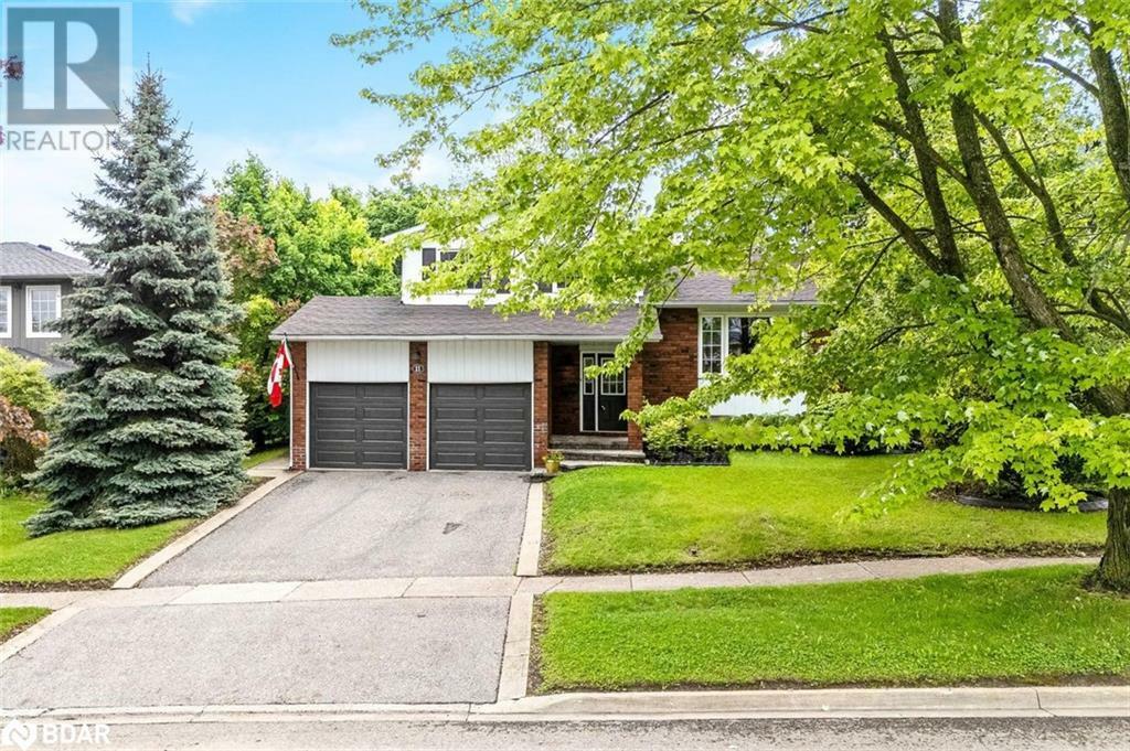 Property Photo:  11 Hillside Drive  ON L7G 4W2 