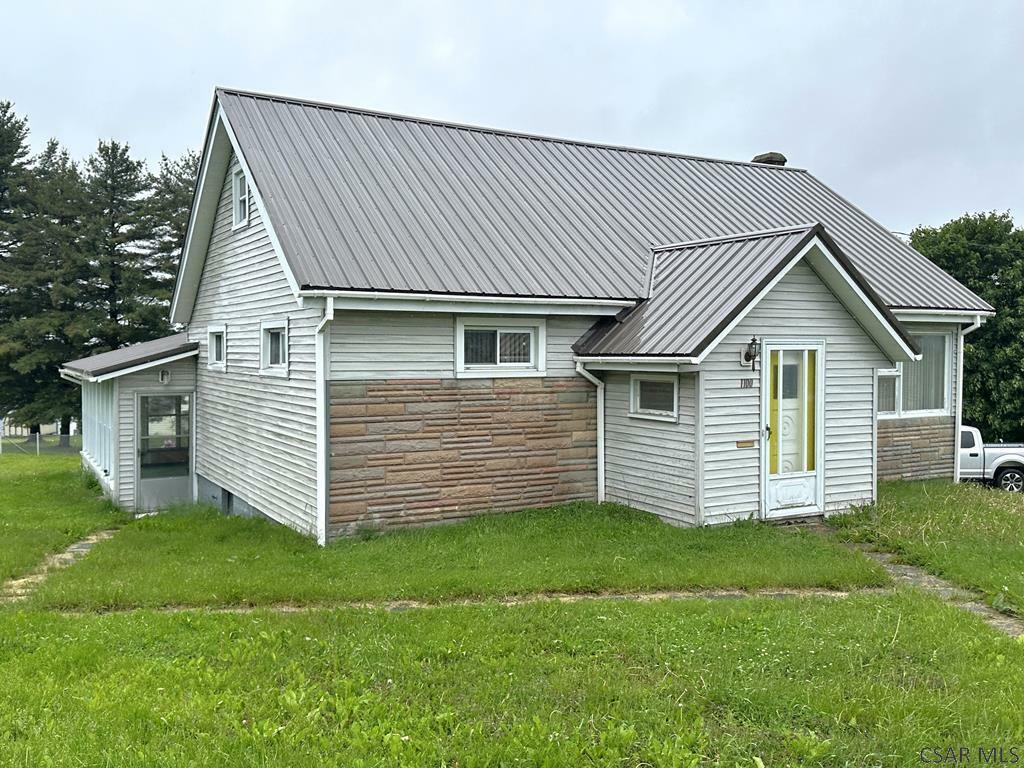 Property Photo: 1100 Tener Street PA 15904