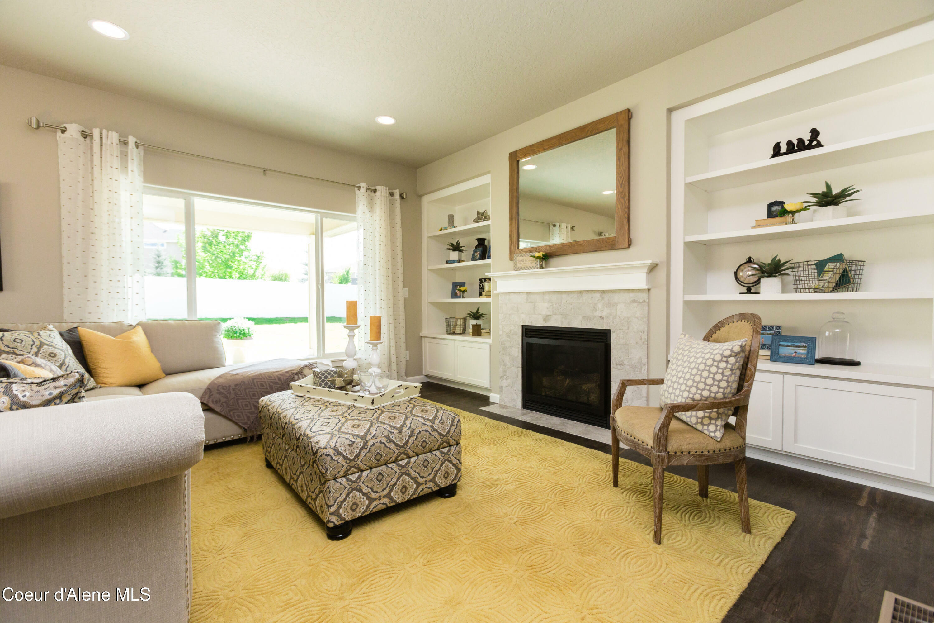 Property Photo:  2035 W Platte Avenue  ID 83854 