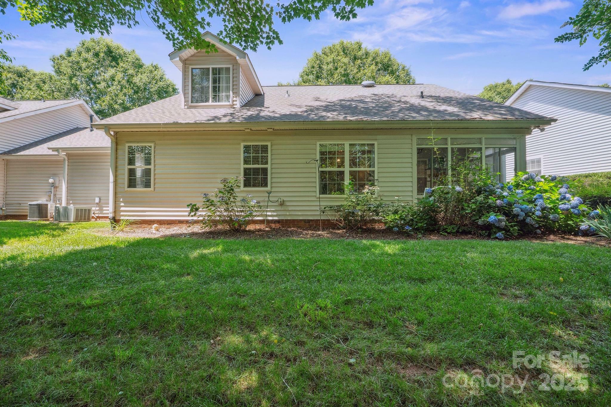 Property Photo: 119 Ashwood Lane NC 28117