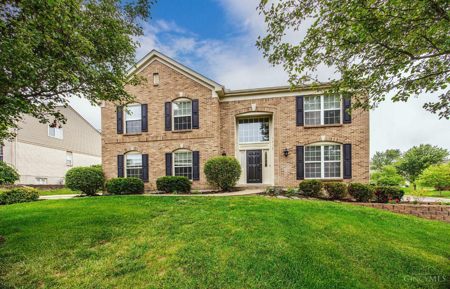 Property Photo: 7560 Tylers Hill Ct OH 45069