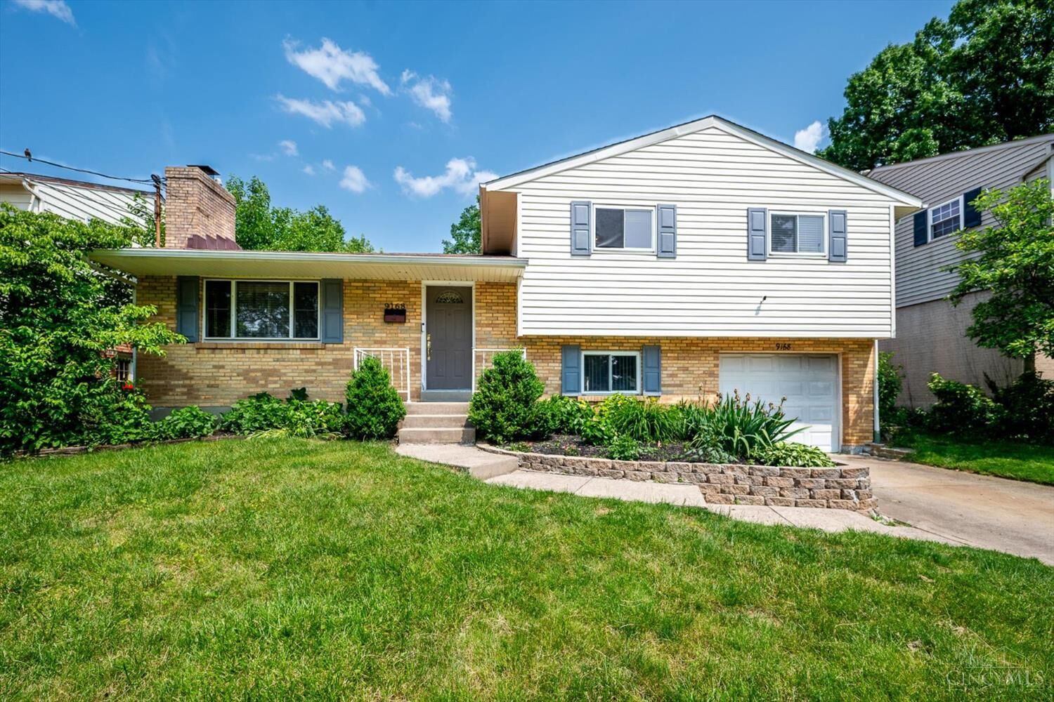 Property Photo:  9168 Millcliff Drive  OH 45231 
