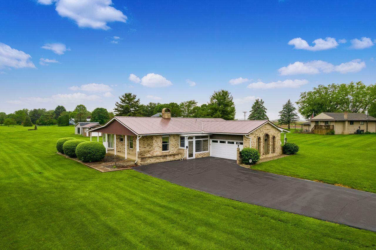 Property Photo:  11825 Elgin Drive  OH 43146 