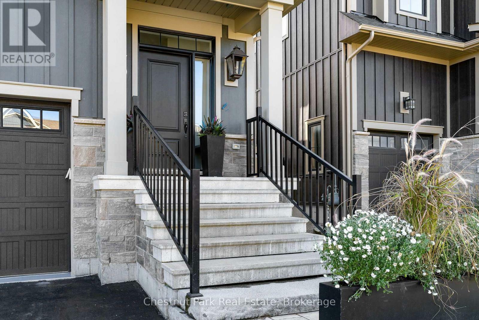 Property Photo:  170 Yellow Birch Crescent  ON L9Y 0Z3 
