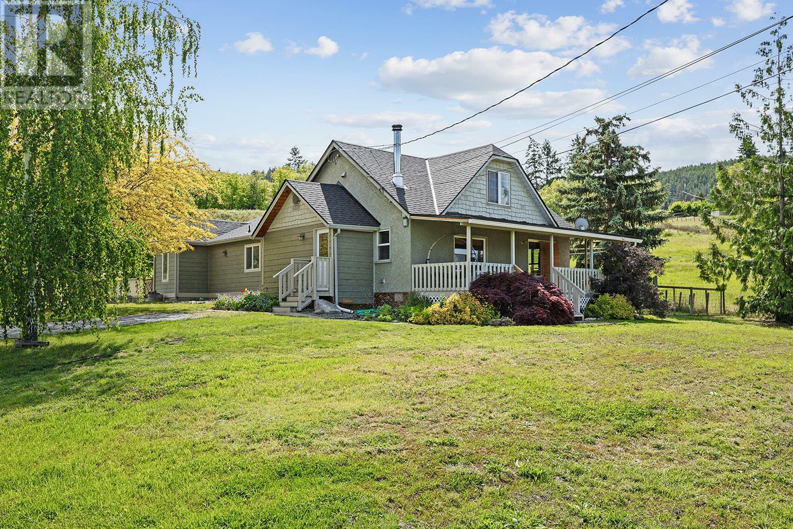 1155 McKenzie Road  Kelowna BC V1P 1C3 photo