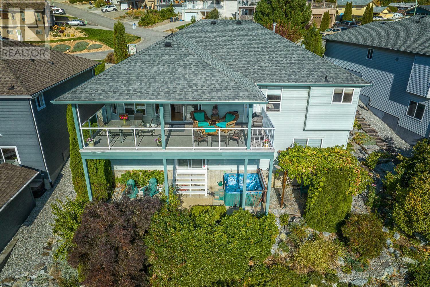 Property Photo: 1681 Large Avenue BC V1P 1M9