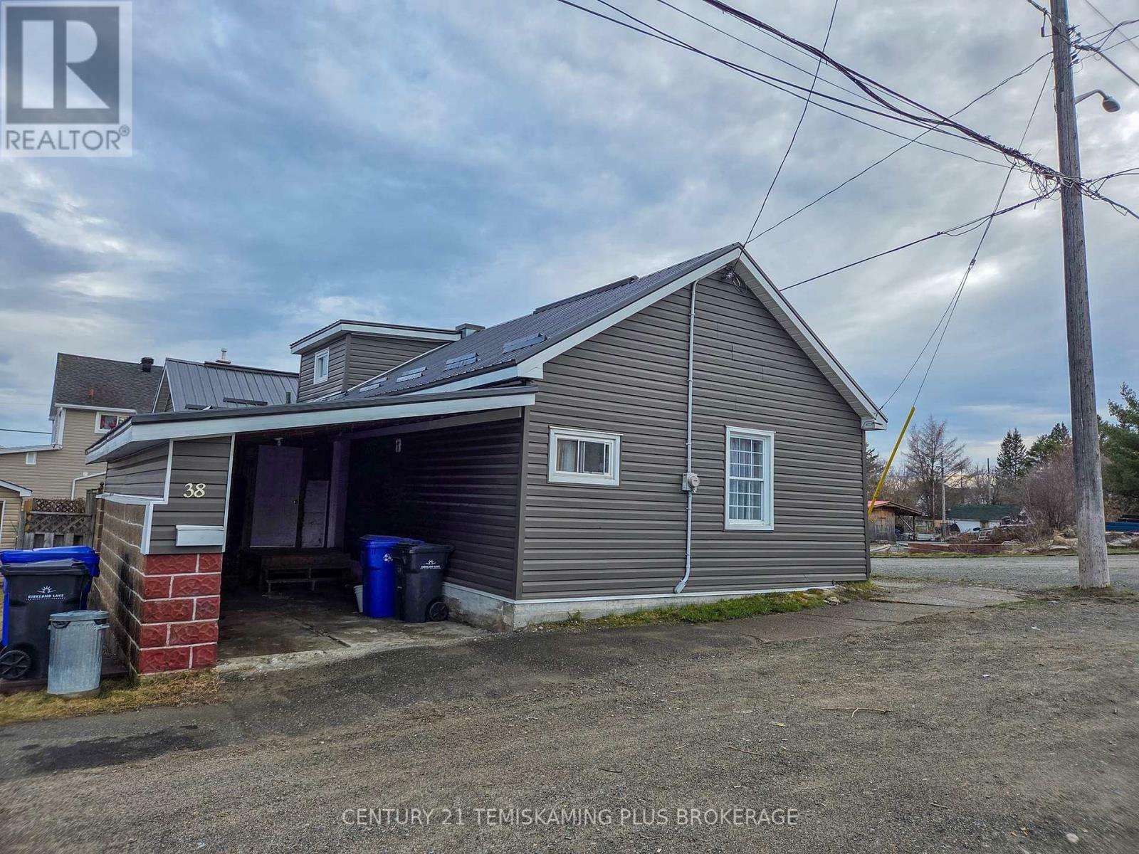 Property Photo:  38 McCamus Avenue  ON P2N 2J5 
