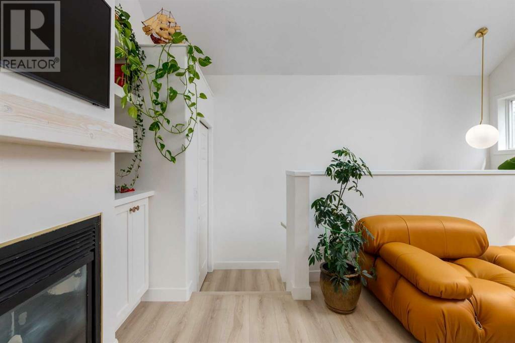 Property Photo: 5616 14 Avenue Southwest AB T3H 3P9