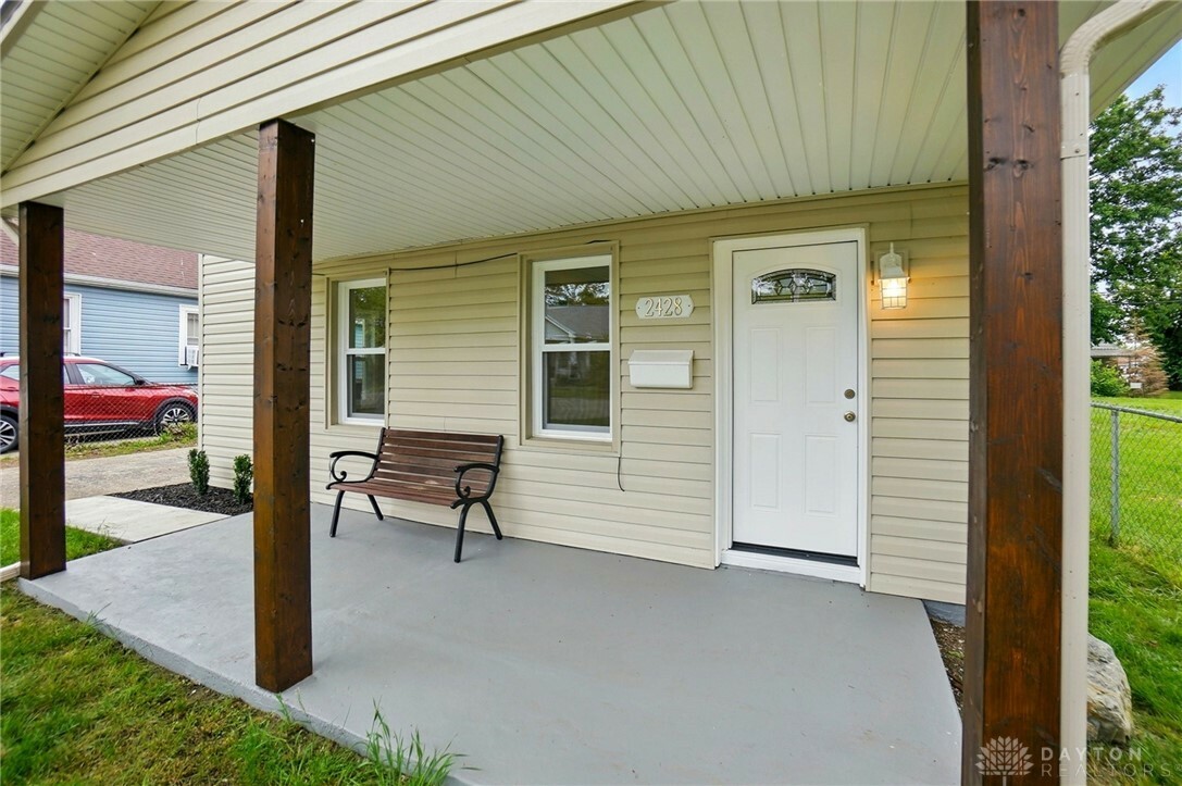 Property Photo:  2428 Oneida Avenue  OH 45414 