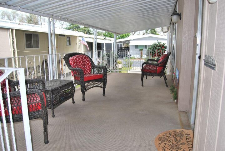 Property Photo:  2706 W Ashlan Avenue 205  CA 93705 