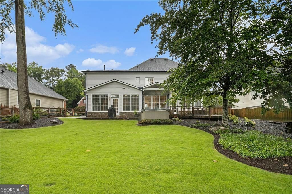 Property Photo: 525 Arbor Creek Court GA 30076