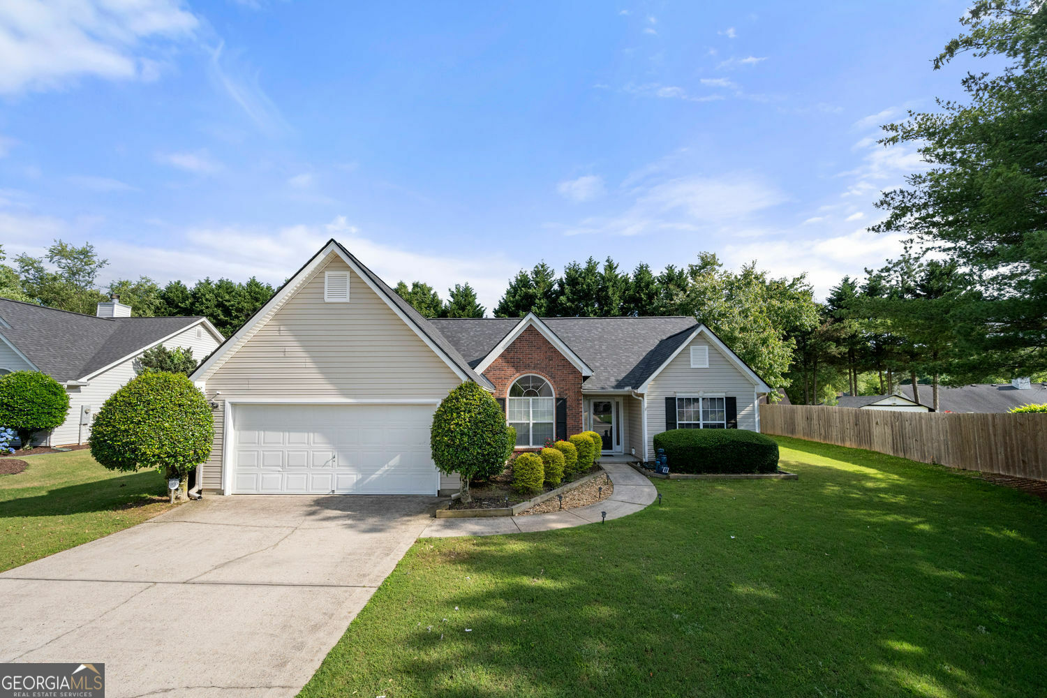 Property Photo: 3313 Harmon Ridge Court GA 30519