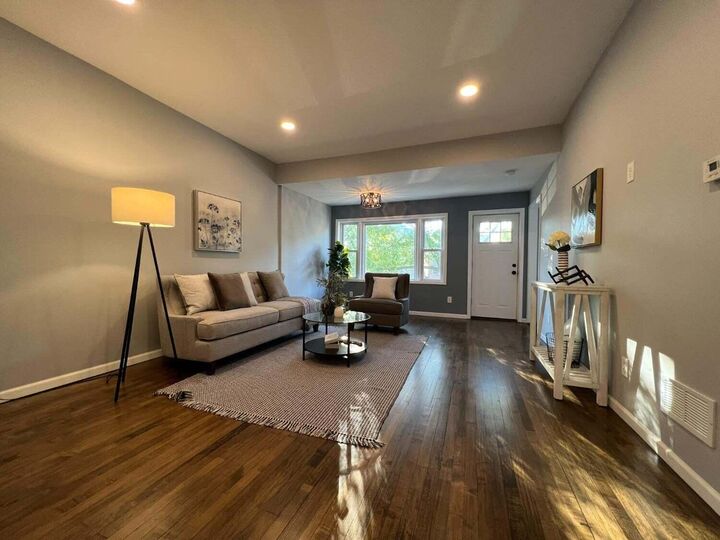 Property Photo:  1509 Myrtle Avenue  IN 46394 
