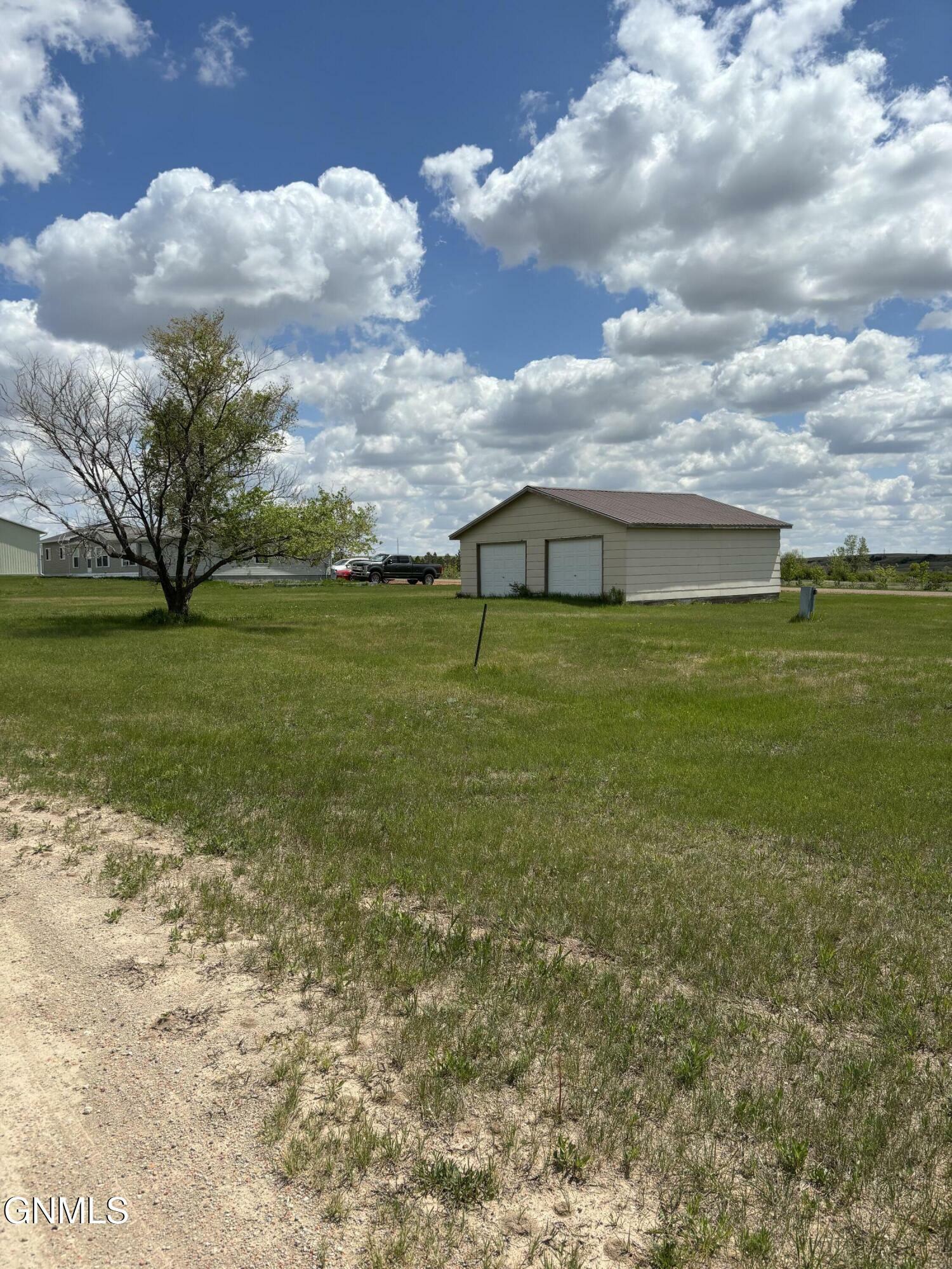 Property Photo: 5th Hillcrest Drive ND 58622