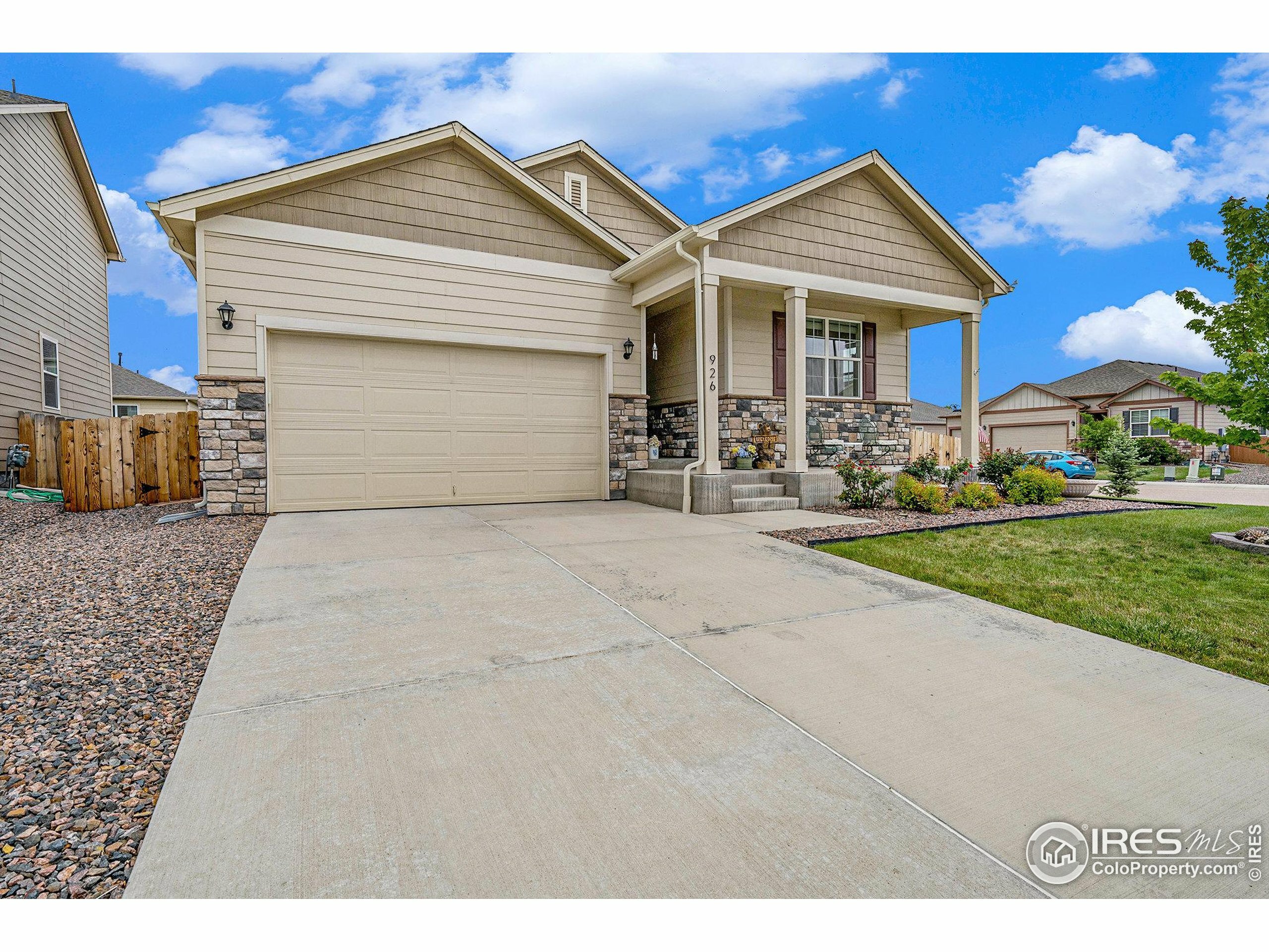 Property Photo: 926 Birchdale Ct CO 80550