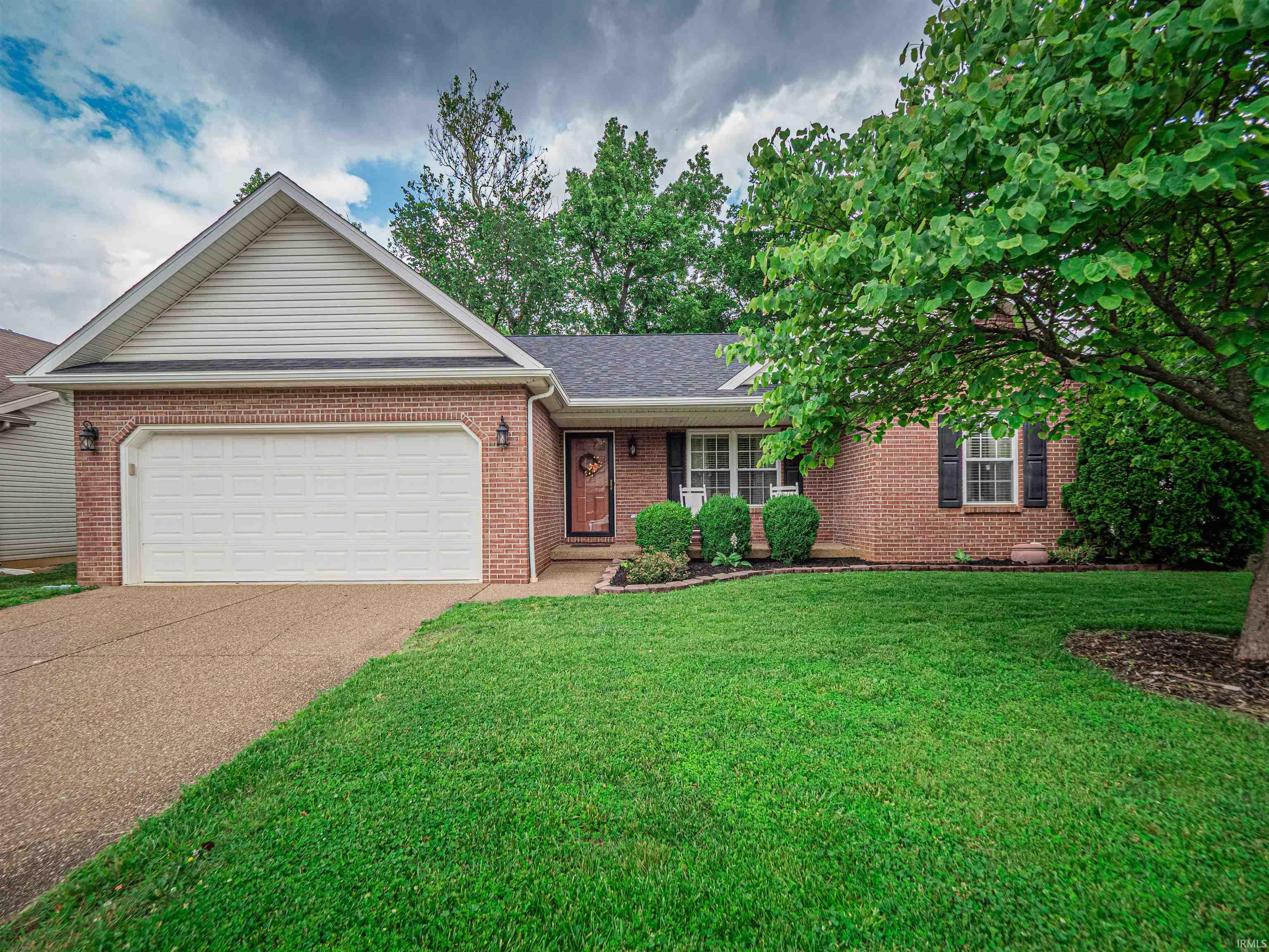600 Riecken Drive  Evansville IN 47711 photo