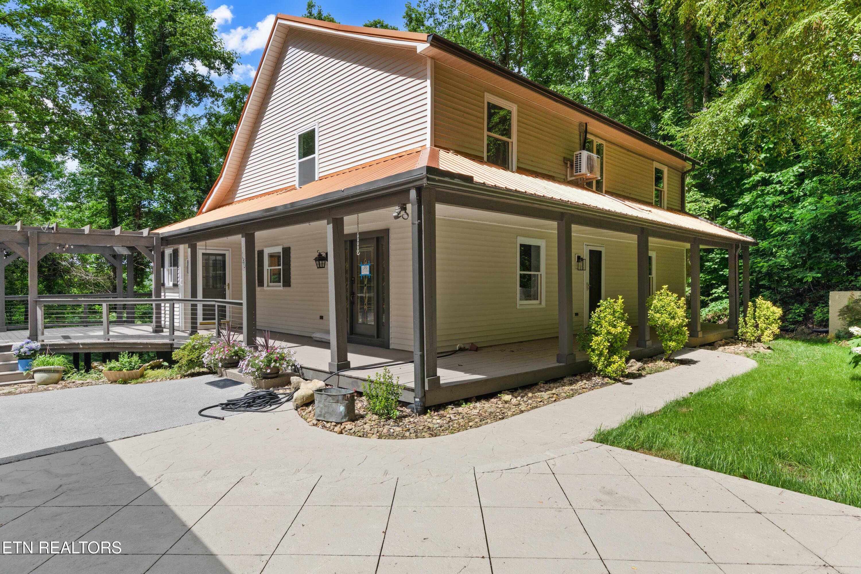 120 Kingdom Lane  Walland TN 37886 photo