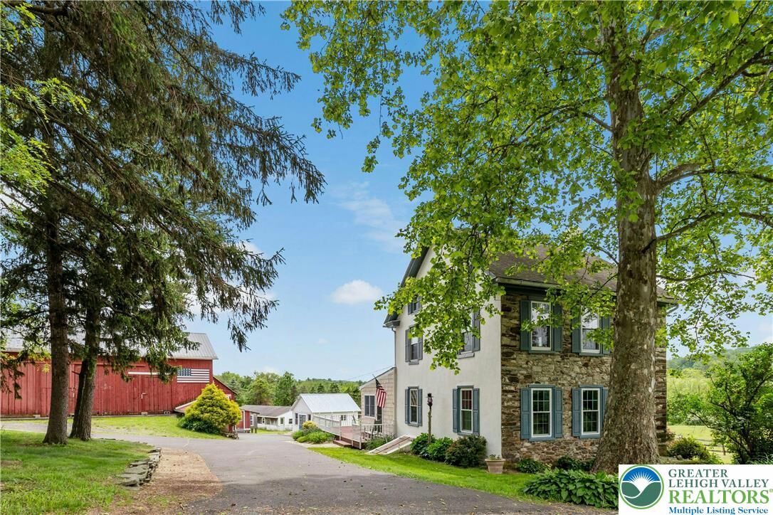 Property Photo:  218 Kintner Road  PA 18930 