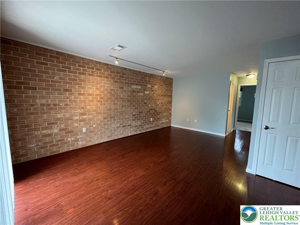Property Photo: 4053 Vaughn Street PA 18045