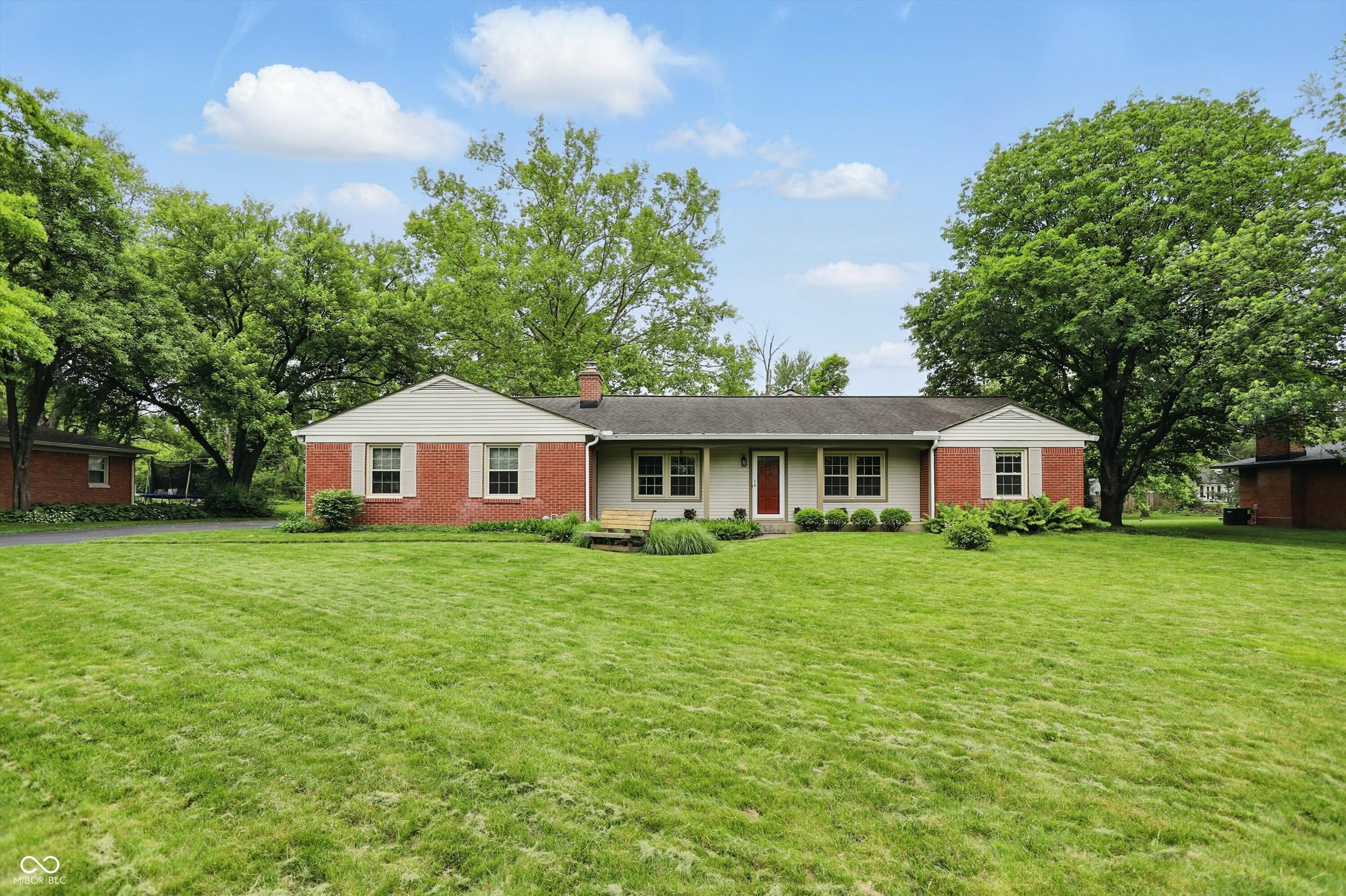 Property Photo: 5129 E 69th Street IN 46220