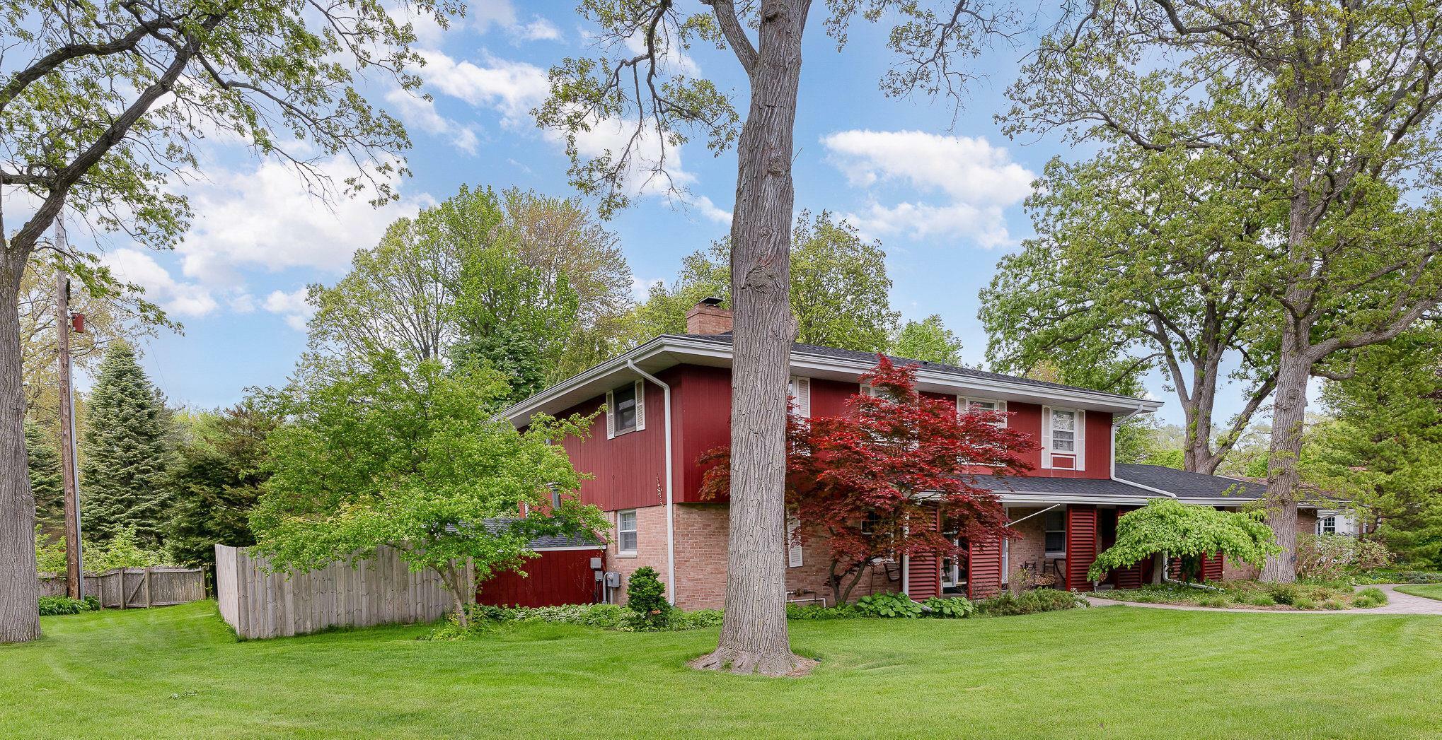 Property Photo: 1560 Kinney Court MI 48732