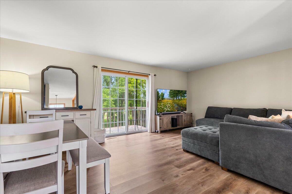 Property Photo: 443 Scott Ct WI 53027