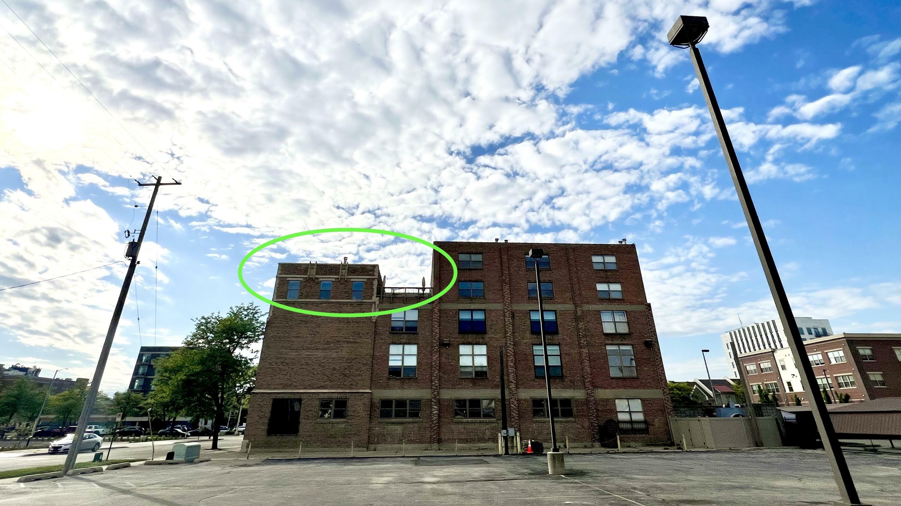 Property Photo: 297 W Clay Avenue MI 49440
