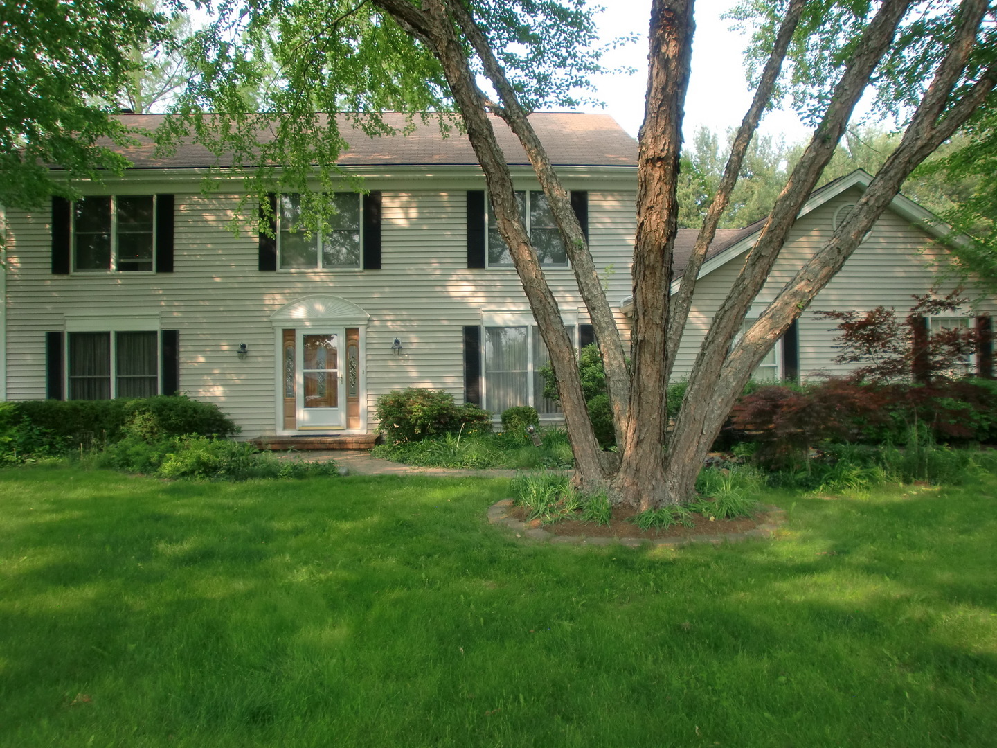 Property Photo:  1291 Acorn Court  IL 60118 