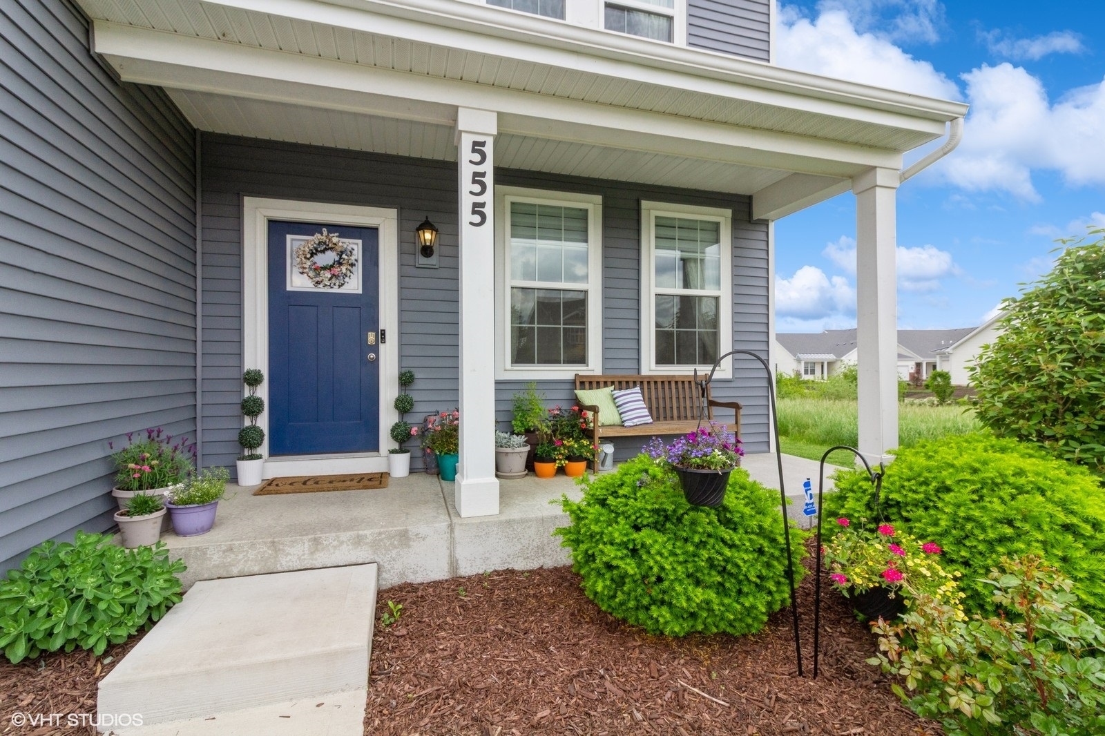 Property Photo:  555 Colchester Drive  IL 60543 