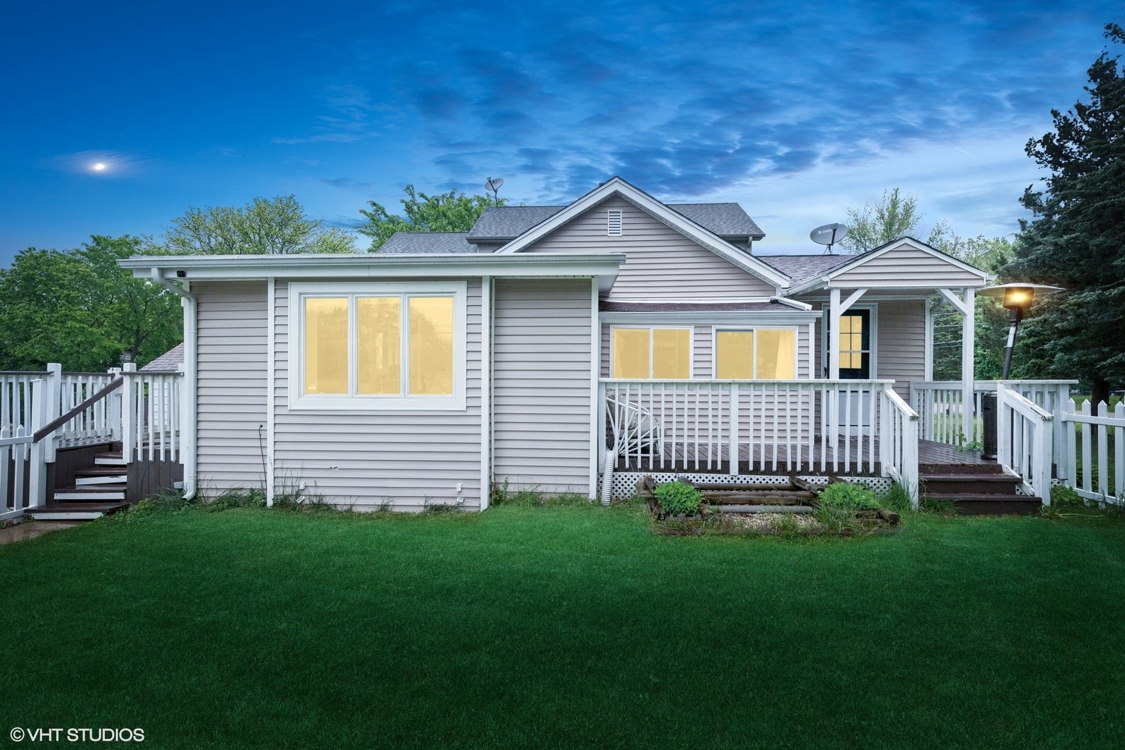 Property Photo: 41672 N Dot Place IL 60002
