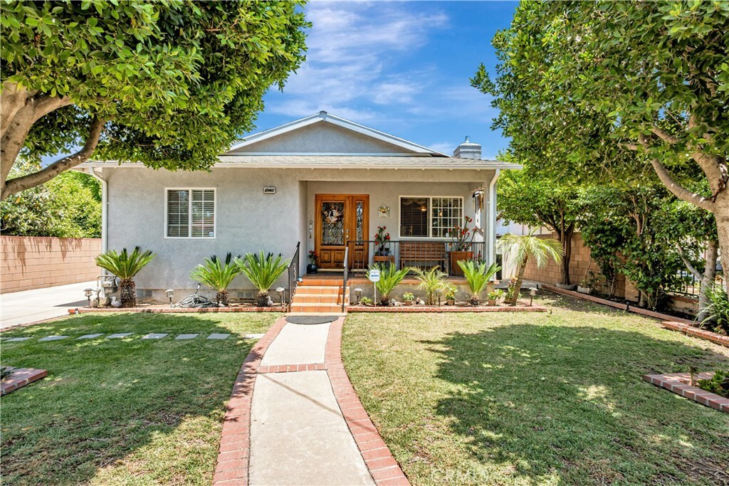 8960 Telfair Avenue  Sun Valley CA 91352 photo
