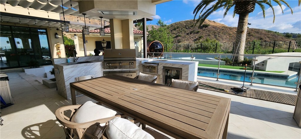 Property Photo:  116 Clear Falls  CA 92602 
