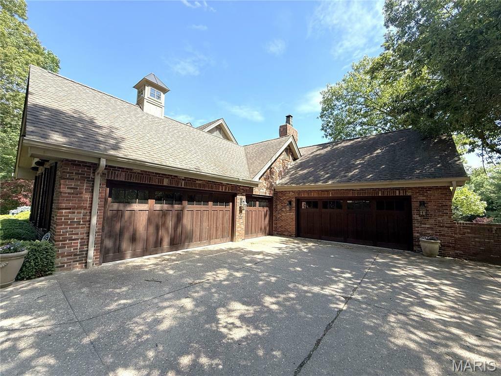 Property Photo: 311 Larimore Valley Drive MO 63005