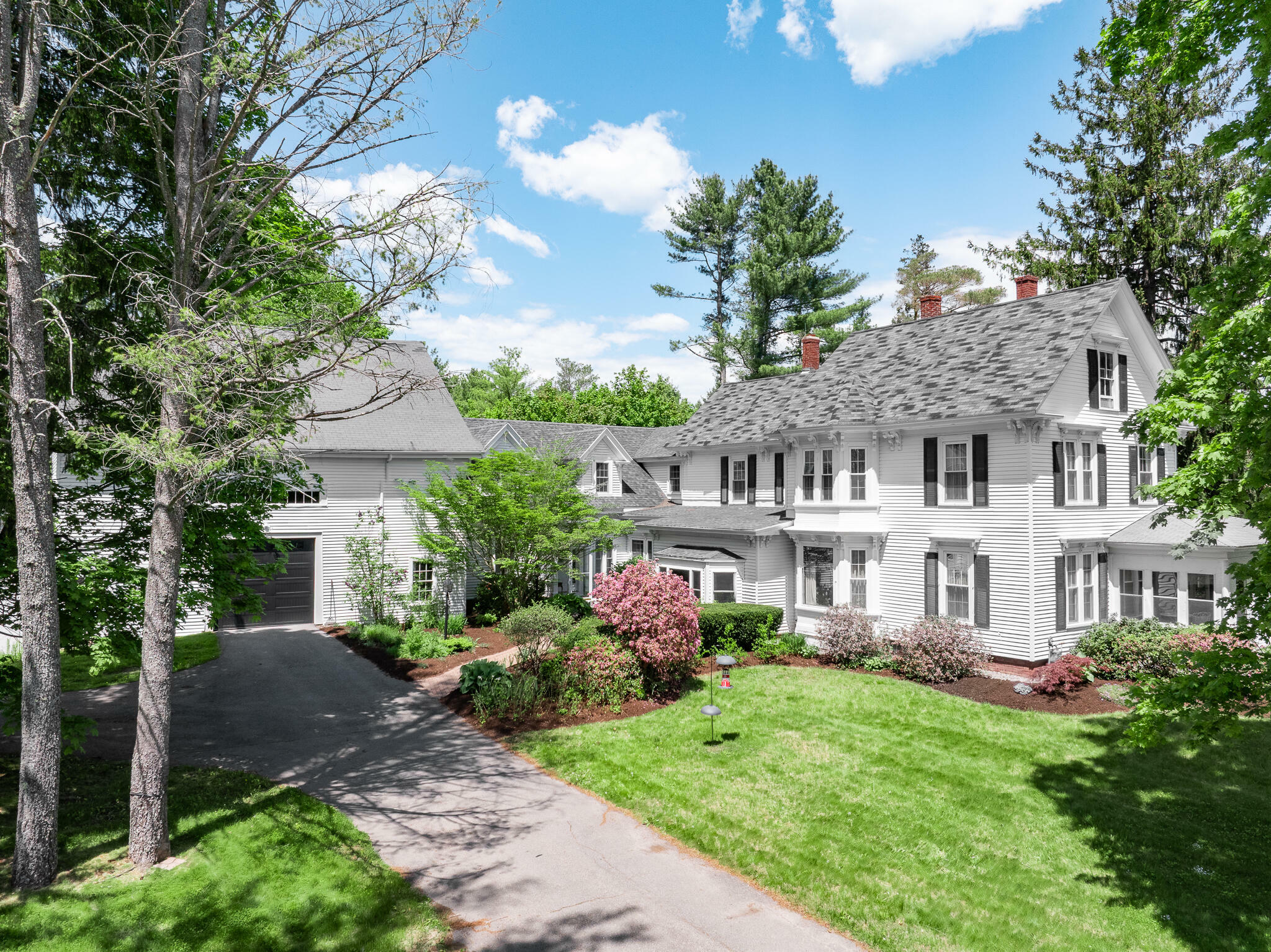 Property Photo: 1290 State Street ME 04401