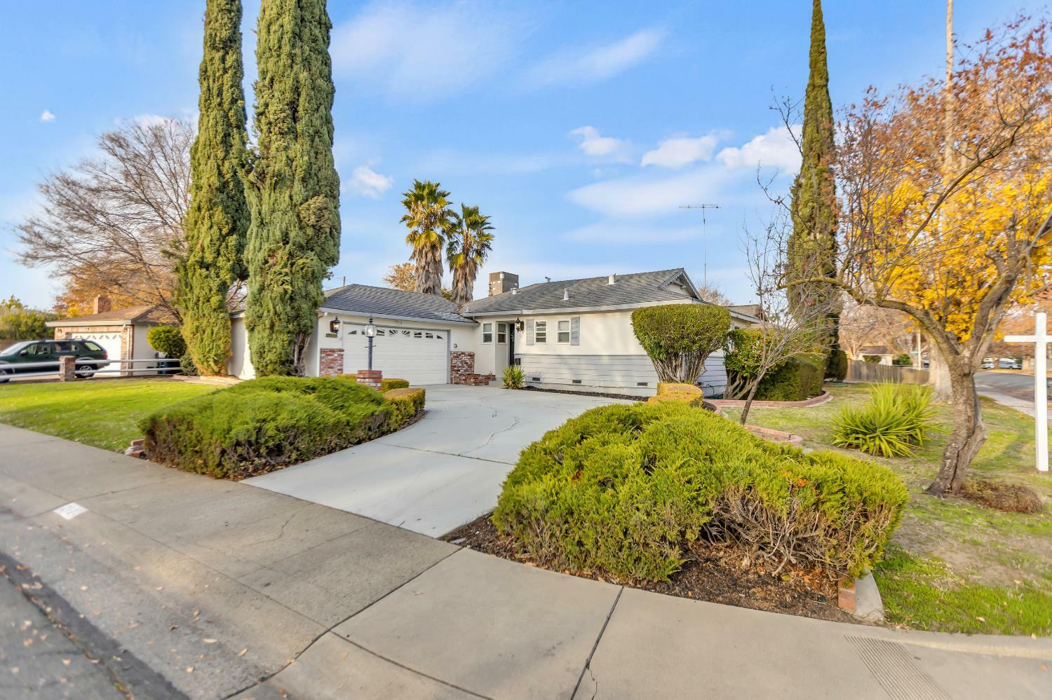 2121 50th Avenue  Sacramento CA 95822 photo