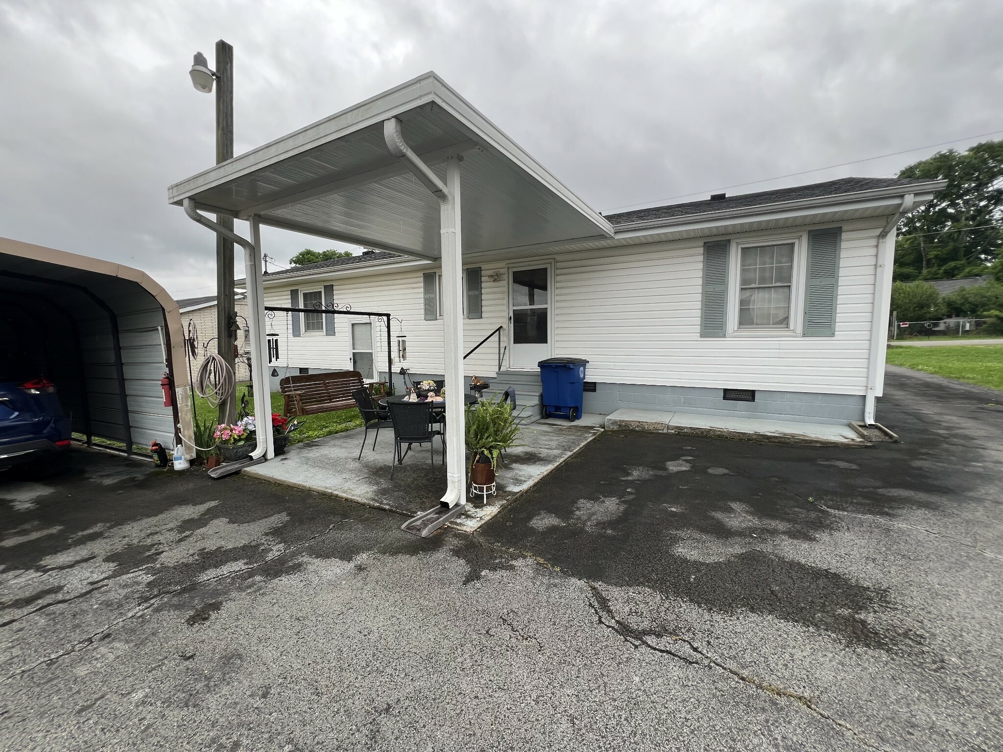 Property Photo: 425 Fairground Hts TN 37160