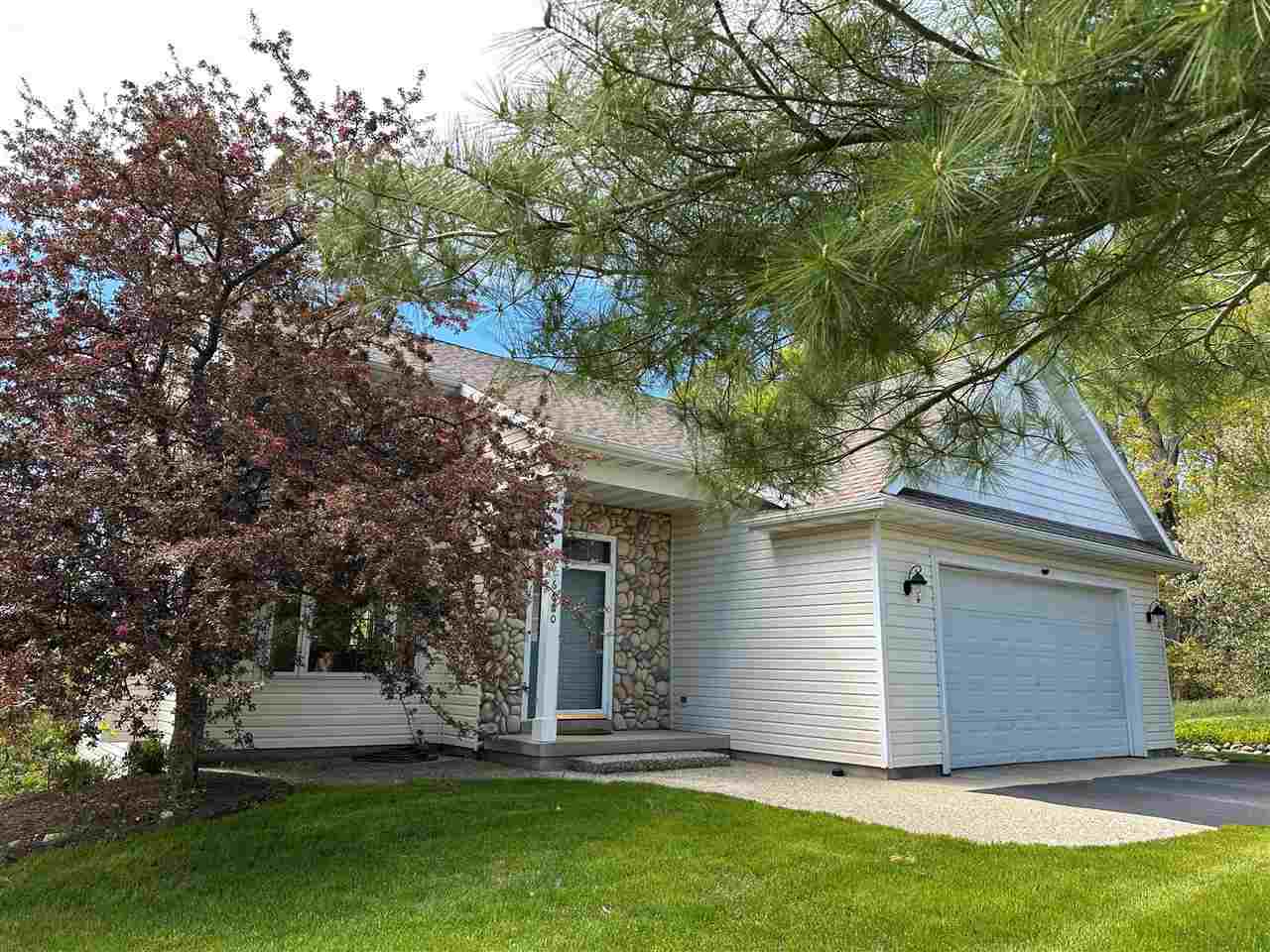 6680 Hillside  Harbor Springs MI 49740 photo