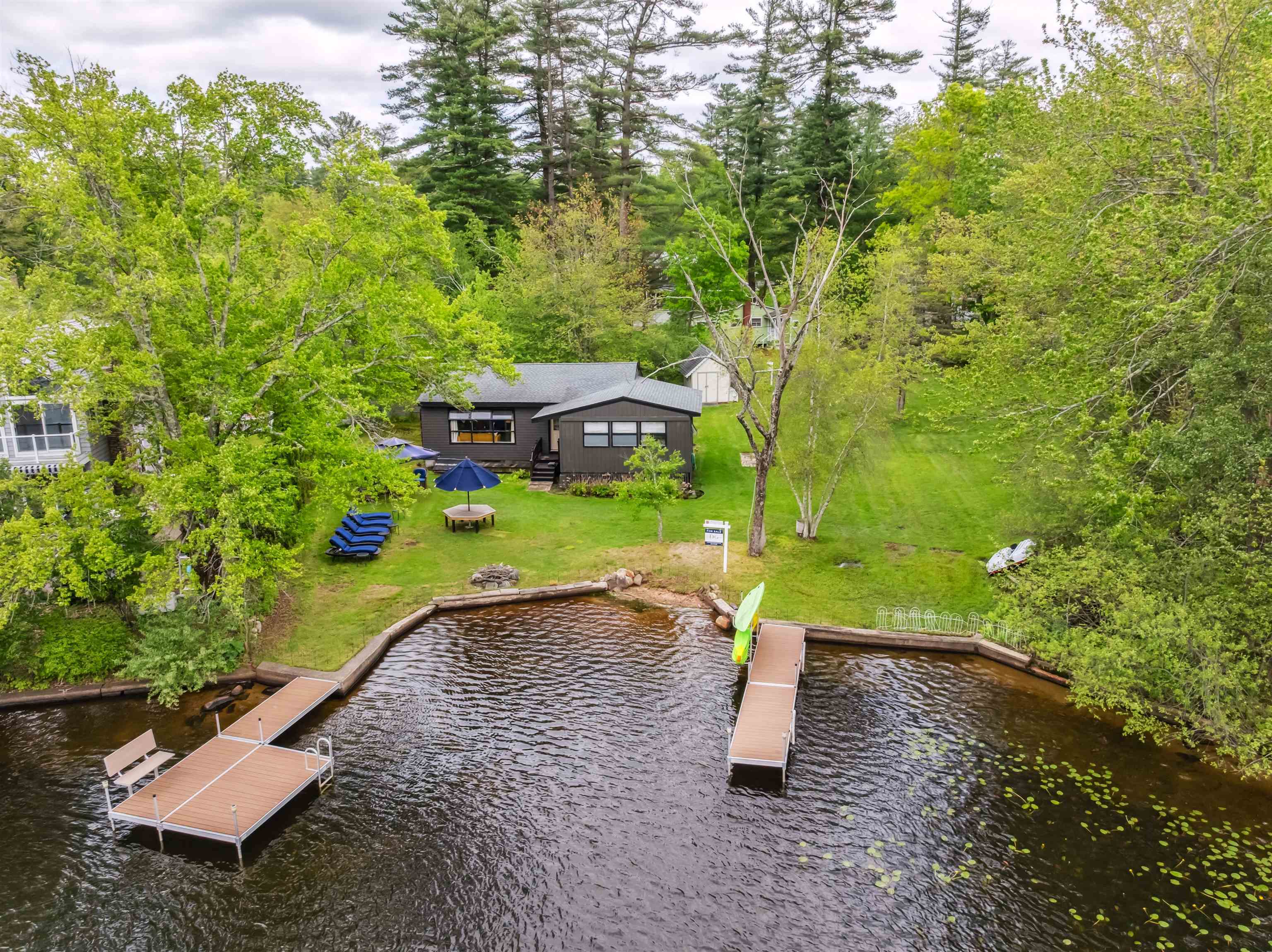 Property Photo: 3-5 Cross Street NH 03087