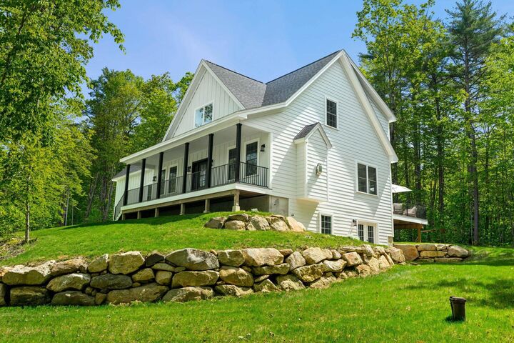 Property Photo:  49 Tasker Shore Drive  NH 03261 